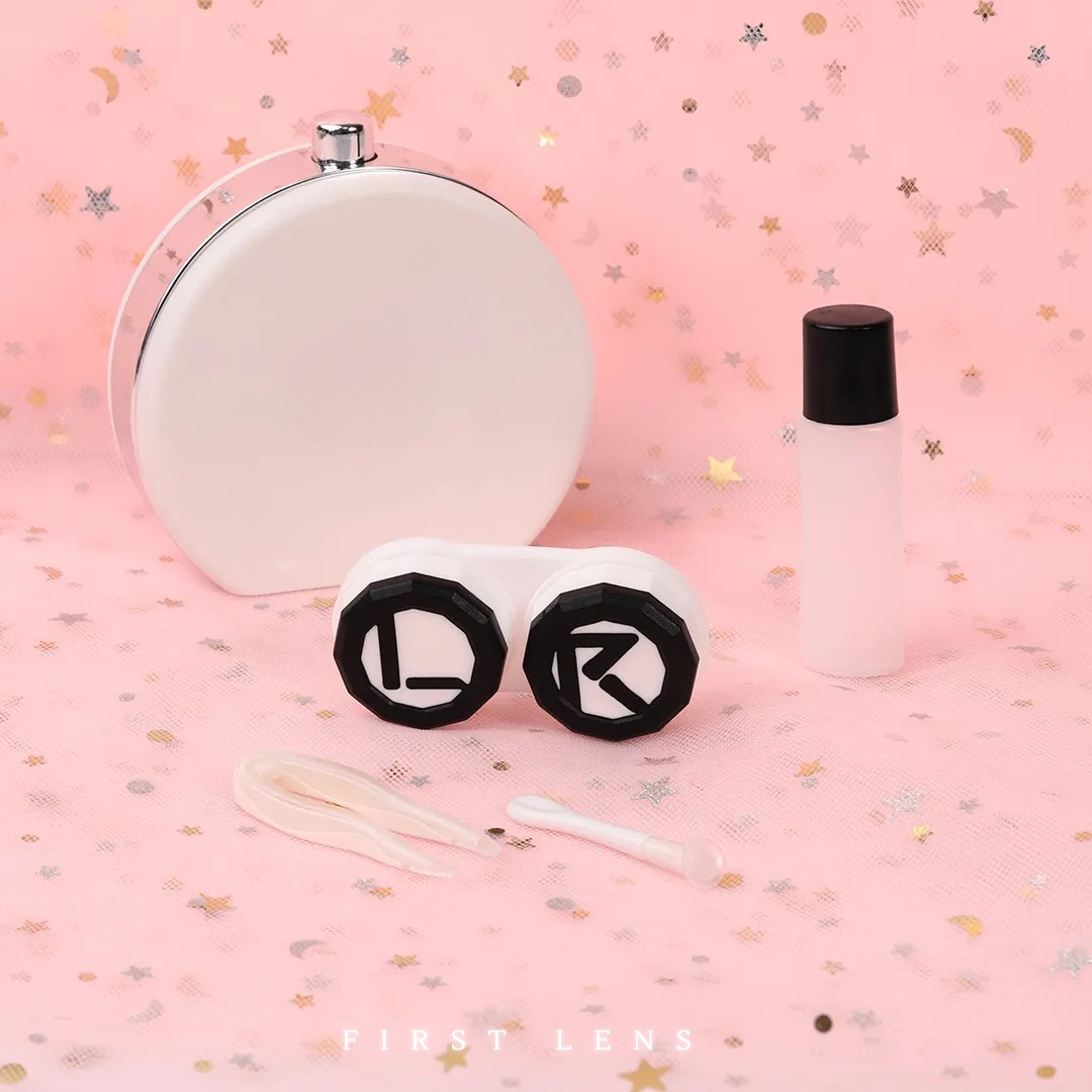 First Lens GlamLock Contact Lens Travel Kit