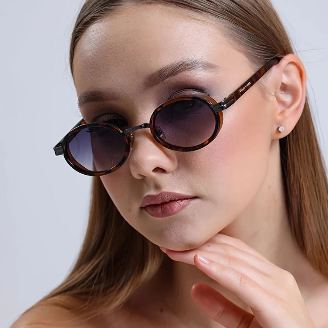 First Lens Ovalo UV400 sunglasses – oval eyewear for casual and formal outfits