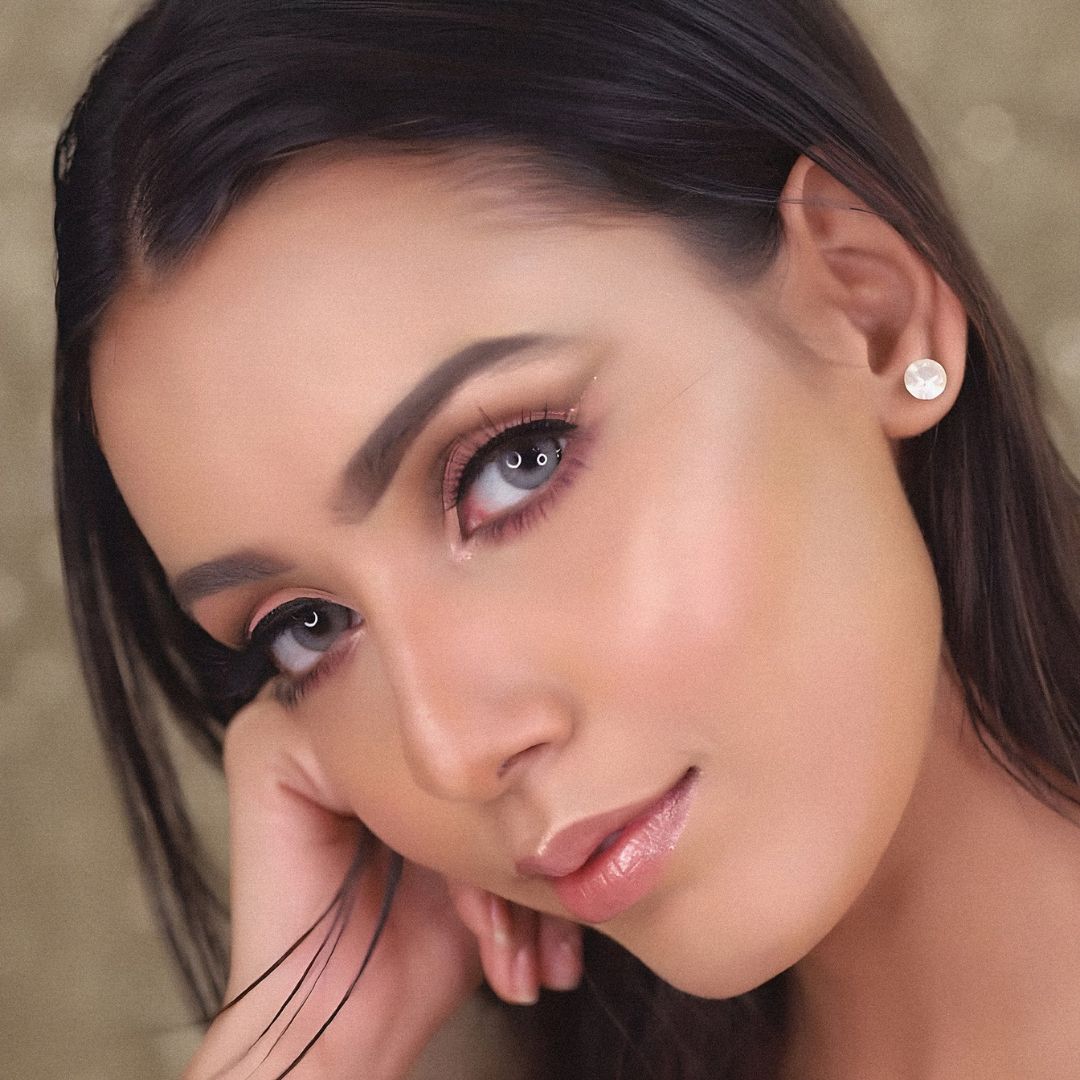 Daily wear grey colored lenses – Swati Pearl
