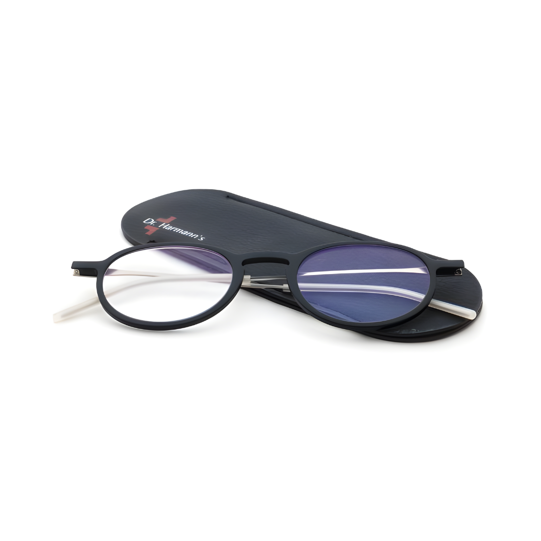 First Lens Dr. Harmanns reading glasses Compact2 Opened