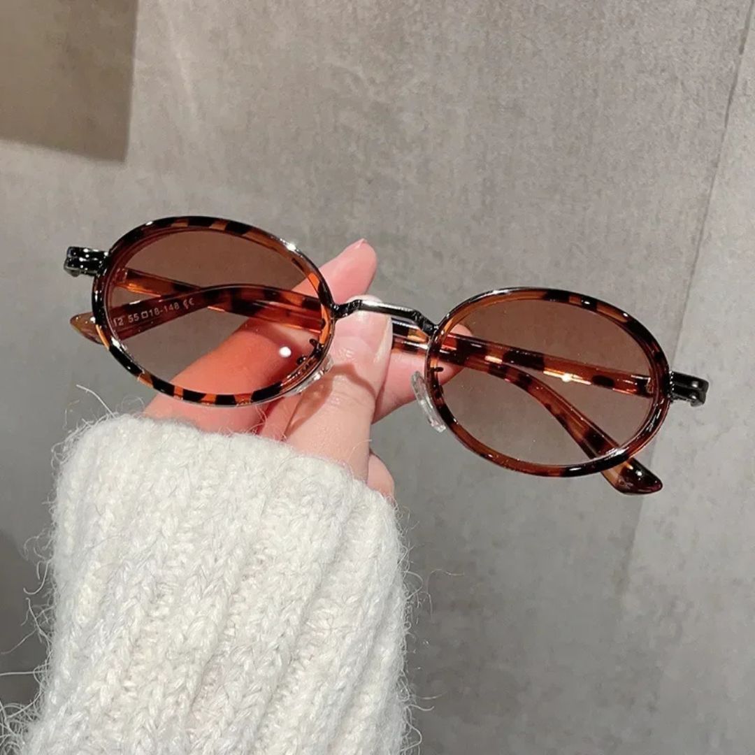 First Lens Ovalo UV400 sunglasses – classic oval sunglasses for men and women