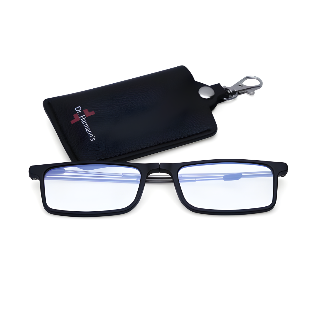 First Lens Closeup of Dr. Harmanns reading glasses Compact3 device