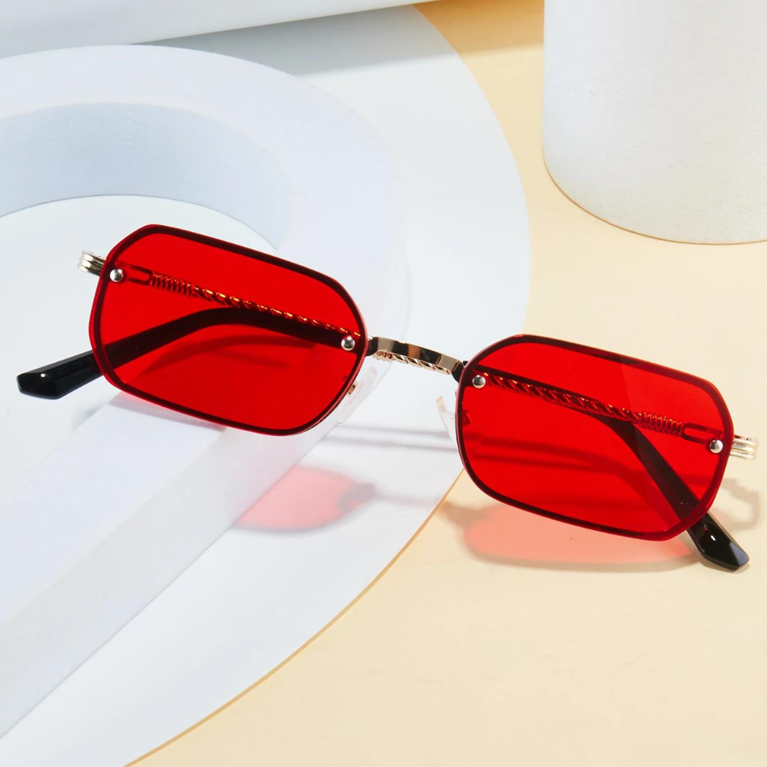 First Lens Glints Sunglasses 010  Classic design meets contemporary flair.