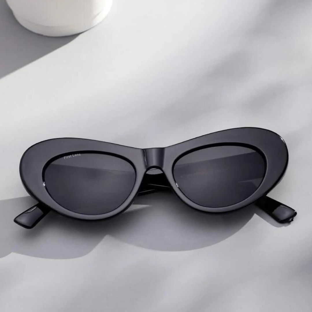 First Lens stylish sunglasses with oval lenses, black frames
